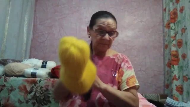 Детские вязаные вещи. И откровенно поговорим о пряже. Видео 1. смотреть онлайн