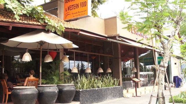 00672 - Veranda Restaurant.MTS смотреть онлайн