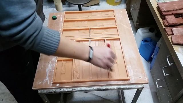 Разделительная смазка MakeStone для гипса и цемента ЧАСТЬ 1 смотреть онлайн