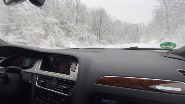 Audi A4 B8 3.0TDI quattro - acceleration on snowy steep hill esc/asr off смотреть онлайн