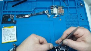 Asus - Zenfone 5 - ZE620KL Замена дисплейного модуля в рамке и полная разборка