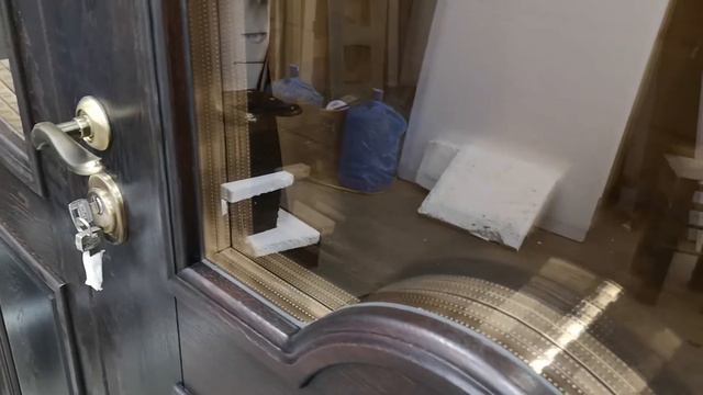 Крутая парадная дверь в стиле модерн. Купить прямо с завода в г. Клин, без посредников