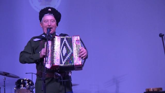 :В Рябов песня *Узенький проулочек* смотреть онлайн