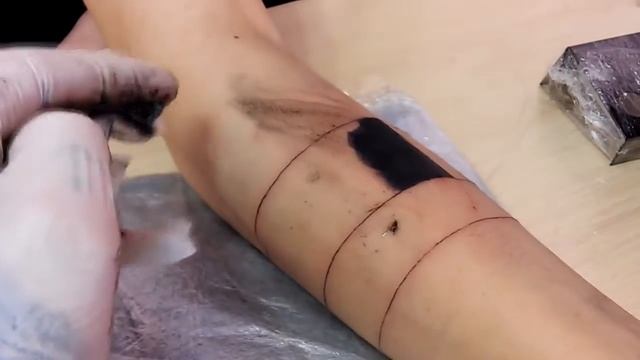 Как я делаю татуировки Процесс. Дотворк, элементы блэкворка смотреть онлайн