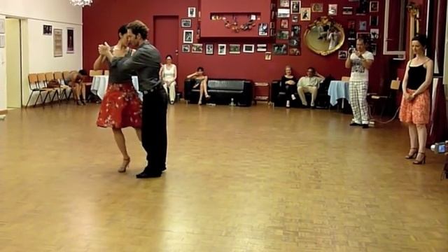 Circular Colgadas | michelle + joachim смотреть онлайн