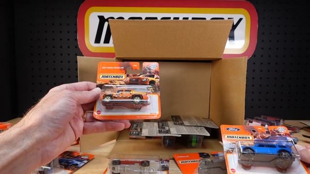 Matchbox 50X Cars Box смотреть онлайн
