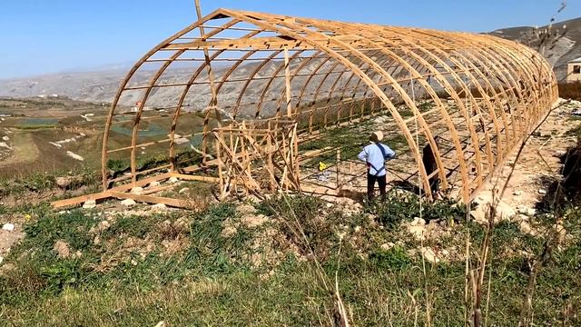 Зимняя теплица своими руками. Строительство на крайнем севере. Часть 1 смотреть онлайн