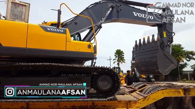 Brand New Excavator Volvo EC480DL Loaded And Transport By Trailer Lowbed Nissan Diesel #EC480DL