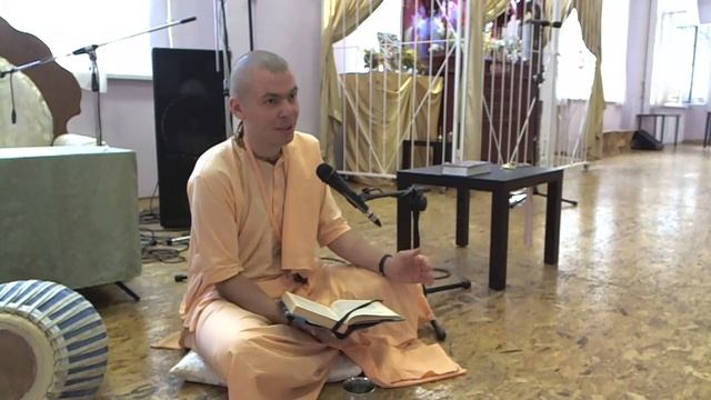 2015.08.11, Вт. - СПб, КЦ Гаура. ШБГ (БГ 18) 01.45-46 Е.М. Шивачарана Пр смотреть онлайн
