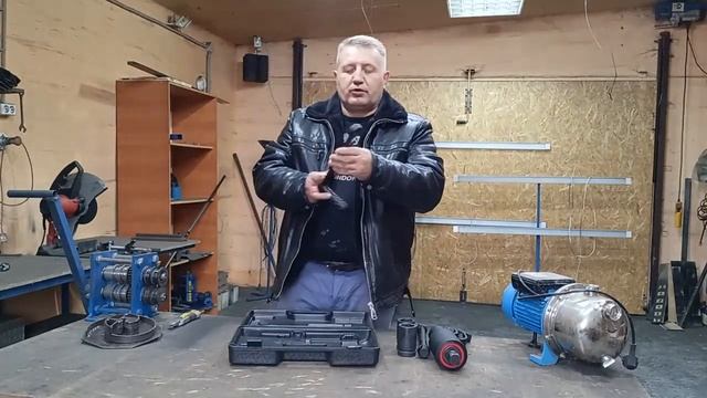 Мини обзор гайковерт (мясорубка) VETTLER DVS-01 смотреть онлайн