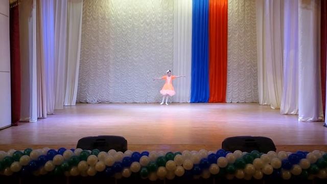 1094. Екатерина Мартынова г. Амурск - Вальс из балета Коппелия смотреть онлайн