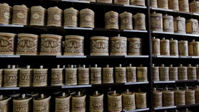 Компания Томград - производство и оптовая торговля сувенирами из бересты и дерева смотреть онлайн