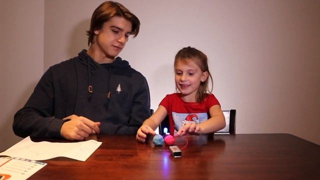 Groovy Lab in a Box - We Made a Circuit! STEM Activity Demonstration смотреть онлайн