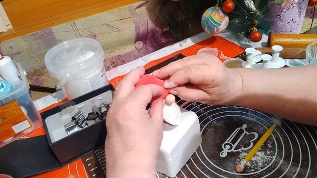 ДЕД МОРОЗ ИЗ МАСТИКИ/КАК СДЕЛАТЬ УКРАШЕНИЕ НА ТОРТ/ НОВОГОДНЕЕ МЕНЮ/ @ СЛАДКОЕ НАСТРОЕНИЕ смотреть онлайн