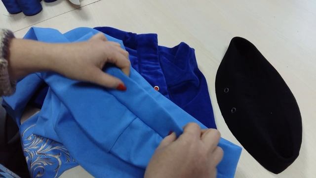 Как сделать, чтобы резинка в поясе не скручивалась. смотреть онлайн