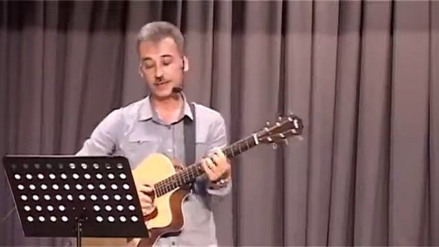 Александр МАДЕЙ - Отгорает ноябрь (стихи Раисы Рязановой) смотреть онлайн