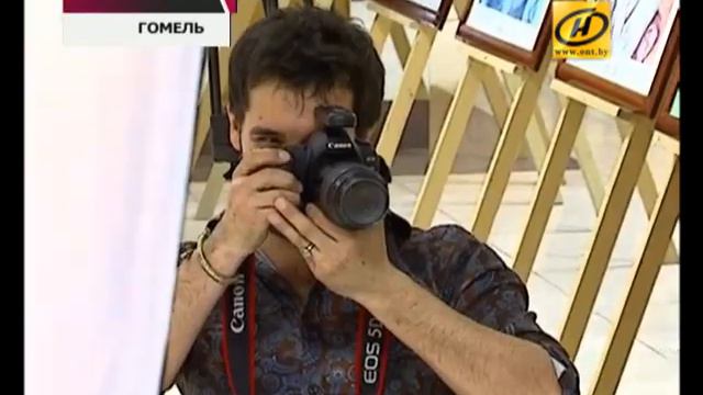 Массовую фотосессию устроили в Гомеле накануне 8-го марта смотреть онлайн