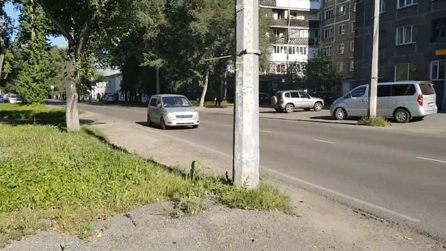 г. Новокузнецк, ул. Обнорского 19_у входа смотреть онлайн
