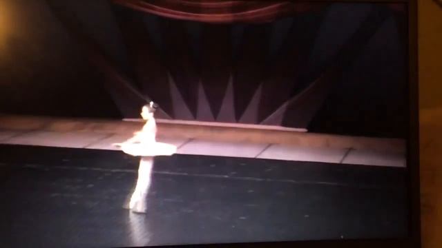 Вариация с колокольчиками. Хрустальная туфелька 2013 смотреть онлайн