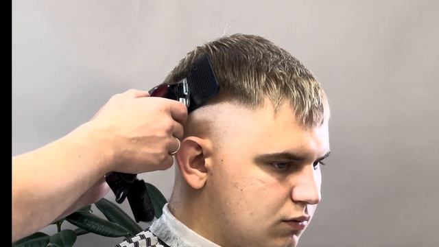 ✅ Мужские стрижки / Fade / Crop / Стильная стрижка 2023 смотреть онлайн