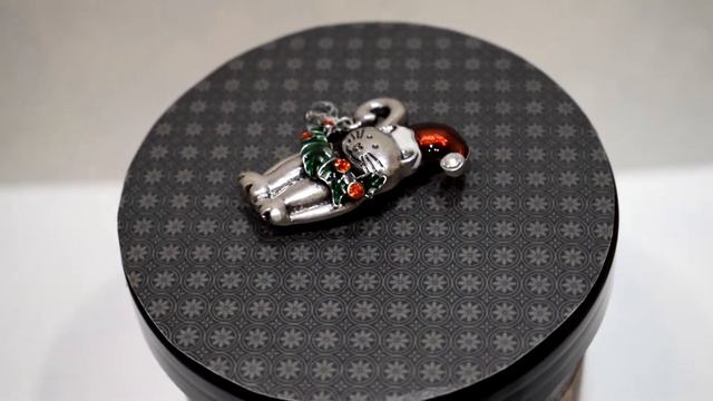 Брошь "Новогодний котик" (KC США) смотреть онлайн