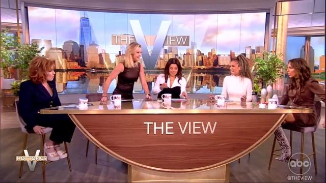 'The View' Returns For Season 27 Premiere | The View смотреть онлайн