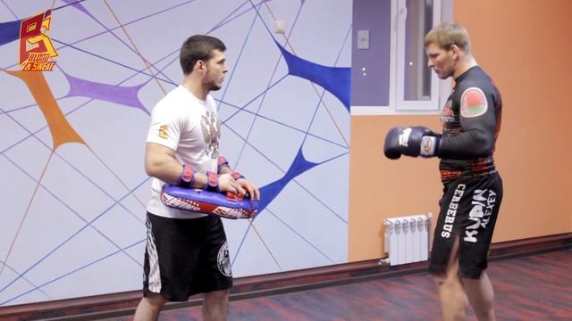 Тайский бокс. Коронные удары Алексея Кудина смотреть онлайн