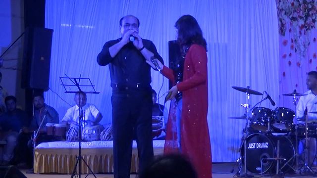 SAU SAAL PEHLE LIVE PRIYANKA MUKHERJEE WITH SHAHID RAFI смотреть онлайн
