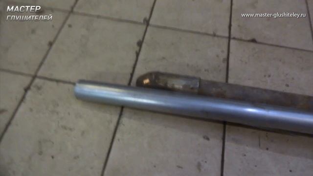 Изготовление трубы глушителя 60 диаметра на трубогибе Бендпак смотреть онлайн