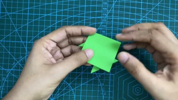 DIY ORIGAMI FROG / Paper Crafts For School / Paper Craft / Easy Origami / paper frog / jumping frog