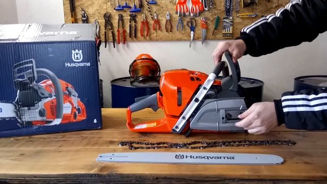 UNBOXING Chainsaw Husqvarna 572 XP NEW MODEL!!! смотреть онлайн