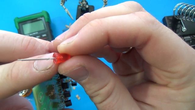 Учимся ПАЯТЬ генератор цифр / DIY KIT Aliexpress смотреть онлайн