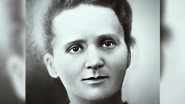 Оживляем известных женщин от Розы Люксембург до Зои Космодемьянской #нейросеть // Deep Nostalgia смотреть онлайн