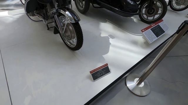 Екатеринбург!!! Прогулялись до ЕЛЬЦИН ЦЕНТРА!!! Атмосфера в городе в день ФЕСТИВАЛЯ!!! смотреть онлайн