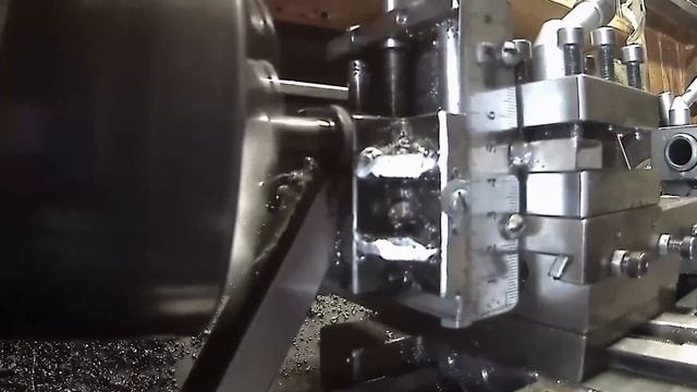 Люнет для настольного токарного станка. Начало. смотреть онлайн