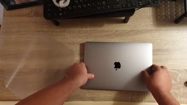 MacBook Air 2020 M1 Unboxing смотреть онлайн
