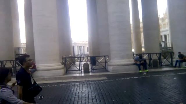 Вход в Ватикан. смотреть онлайн