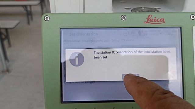 how to setup Leica total station TS 16 by know back side,for stake point. смотреть онлайн
