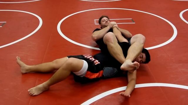 Modesto Grappling Club Instr. #187:Underhook & Head Control Armbar from Mount Position смотреть онлайн