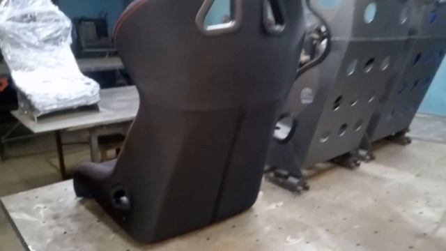 Кресла-ковши для Багги R481 смотреть онлайн