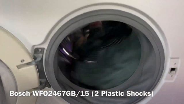 Bosch WAX32GH4GB vs Bosch WFO2467GB/15 vs Siemens WIQ1635GB - One Wet Towel смотреть онлайн