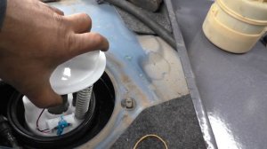 Замена бензонасоса .Ниссан ноут 1.6