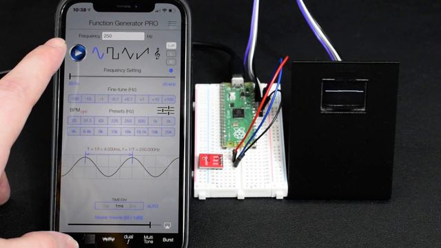 Raspberry Pi Pico OLED Display (with SSD1306) смотреть онлайн