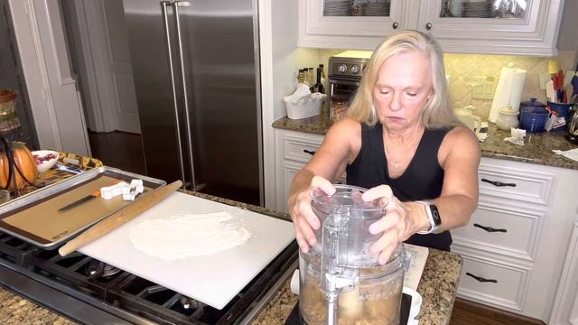 Easy Birthday Dog Treats for Chloe смотреть онлайн