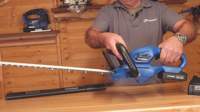 Unboxing the Hyundai HY2188 Cordless Hedge Trimmer [HYUNDAI 20V MAX RANGE] смотреть онлайн