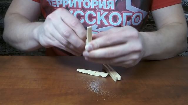 Как сделать мини пистолет из прищепки смотреть онлайн