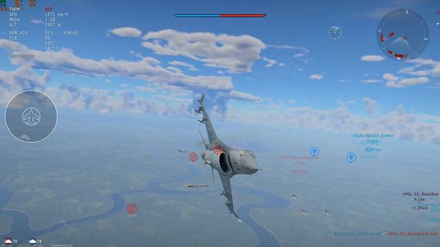 | F-16 Gameplay in War Thunder смотреть онлайн