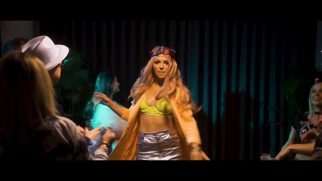ENELA feat. ALEN ISLAMOVIC - NIJE MI DOBRO (OFFICIAL VIDEO) смотреть онлайн