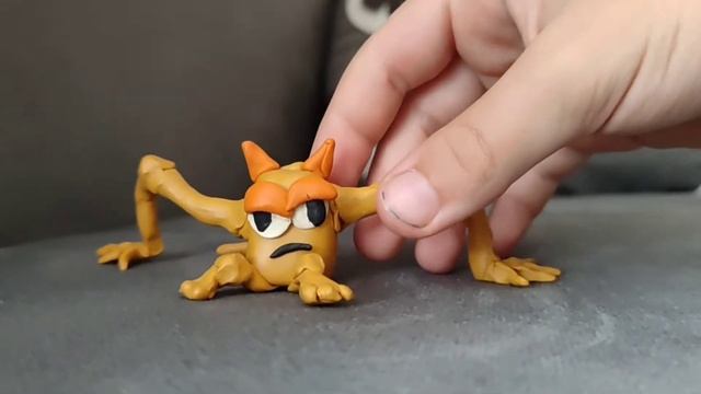 ГАРФИЛД ЕХЕ во Фрайден Найт. Заражённый GARFIELD из пластилина #пластилин #garfield смотреть онлайн