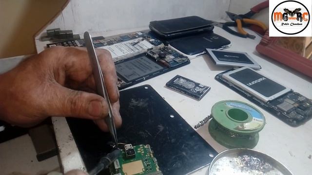 how to repair nokia x2-02 charging problem in hindi смотреть онлайн